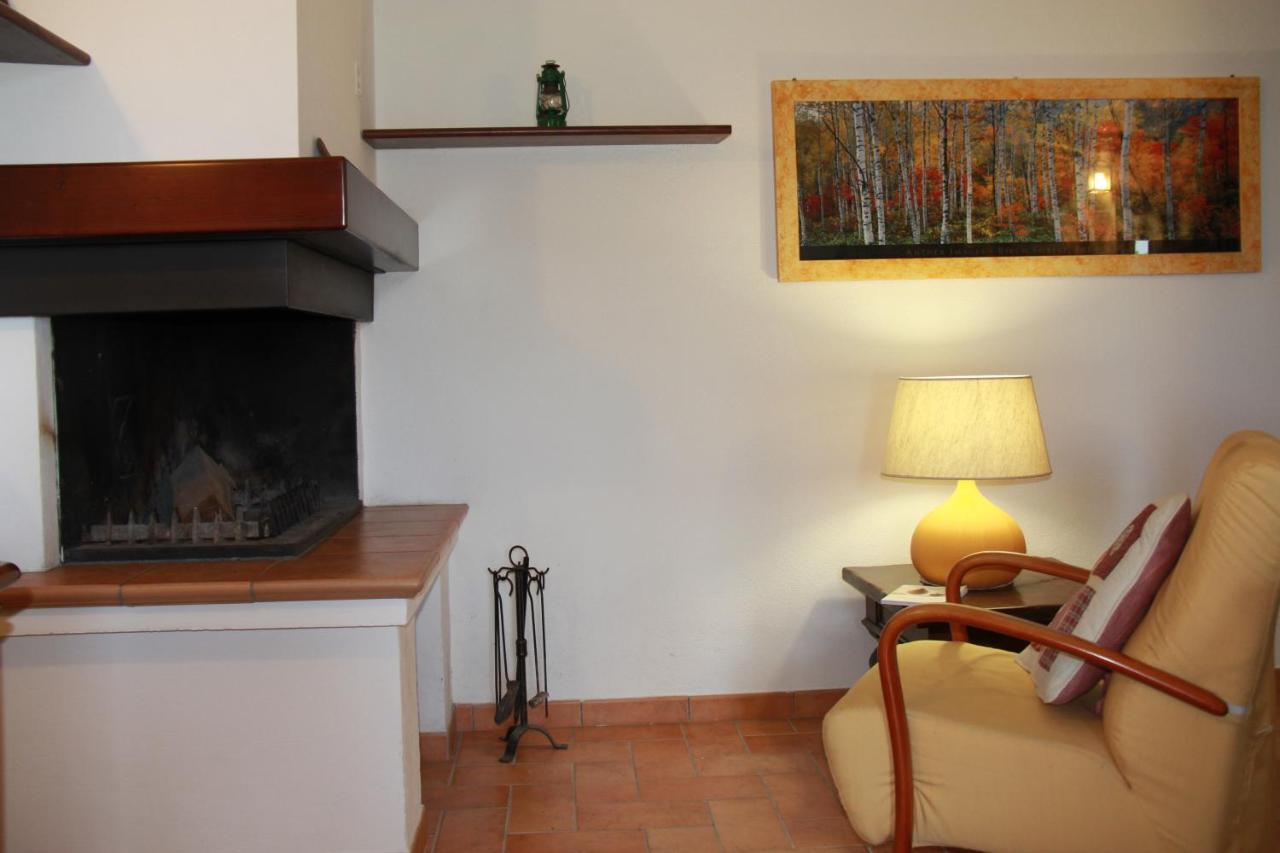 Il Pagliarello Di Villa San Giovanni San Demetrio ne' Vestini Luaran gambar